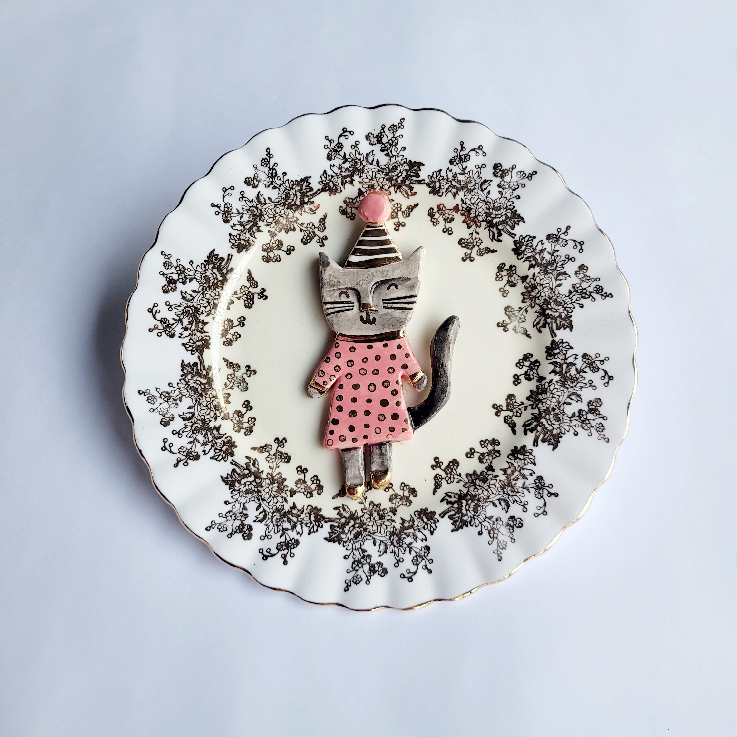 Wall Plate, Kitty Cat with Party Hat and a Little Friend (pair)